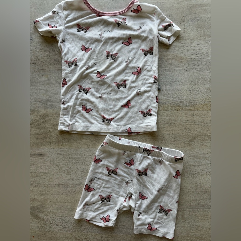 Kyte baby short set.